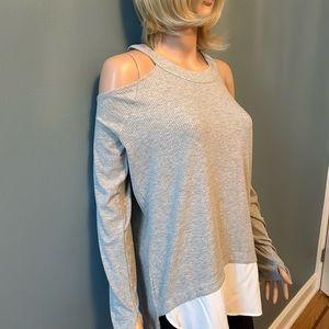 Warrior Sportswear by Danica Patrick Grey Ribbed Cold Shoulder Tunic